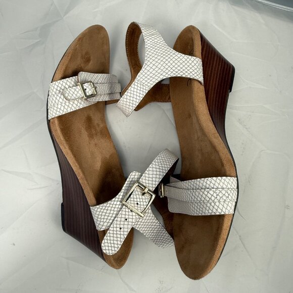 Vionic Sandals Womens 10 White Synthetic Wedge Buckle Heel Adjustable Straps - Picture 2 of 12